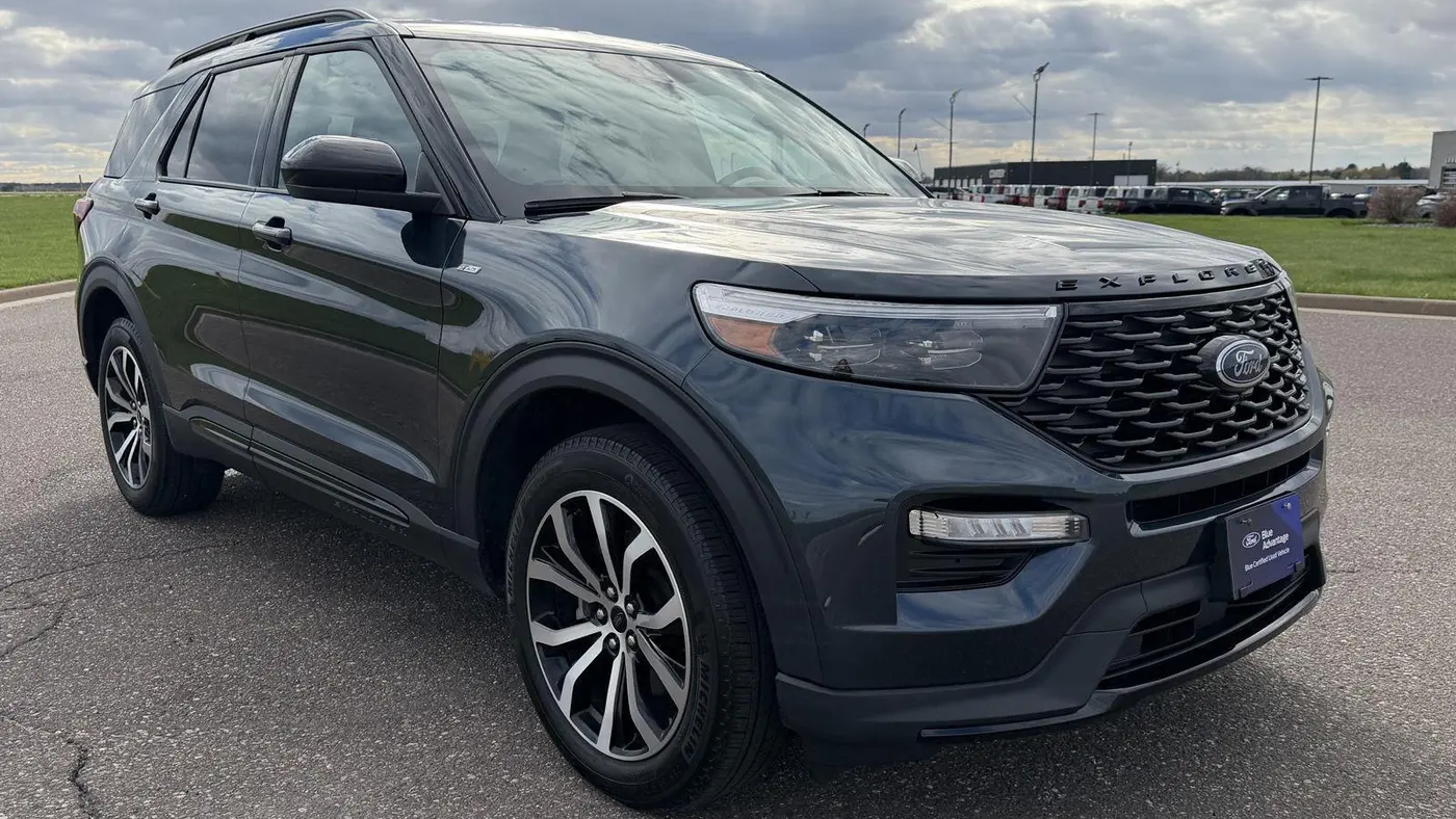 2024 Ford Explorer ST-Line