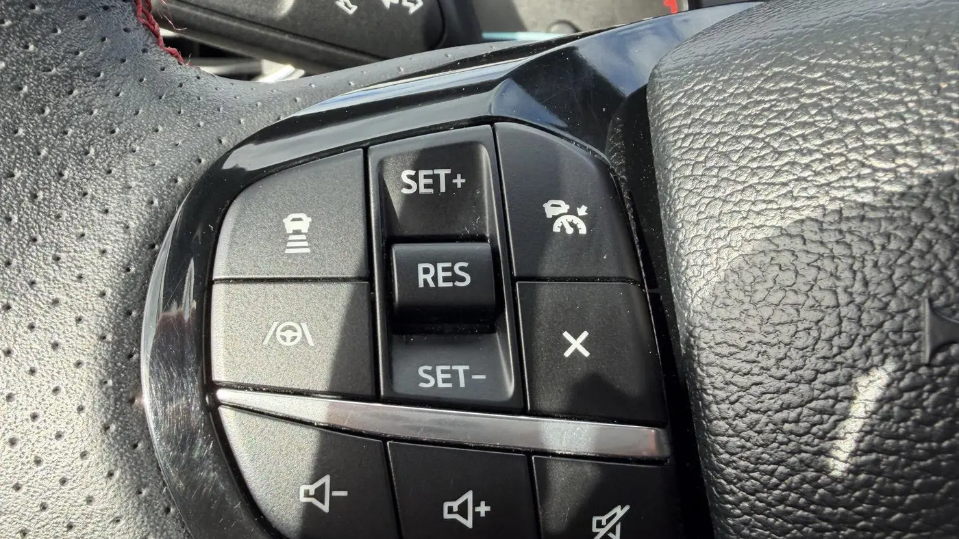 2024 Ford Explorer ST-Line
