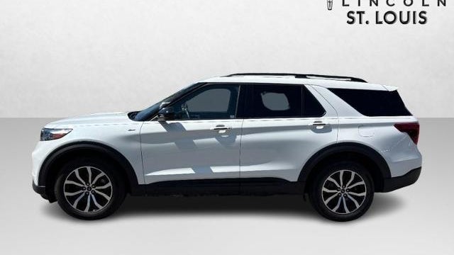 2024 Ford Explorer ST-Line