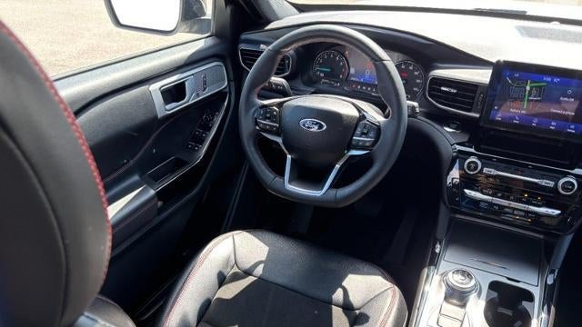 2024 Ford Explorer ST-Line