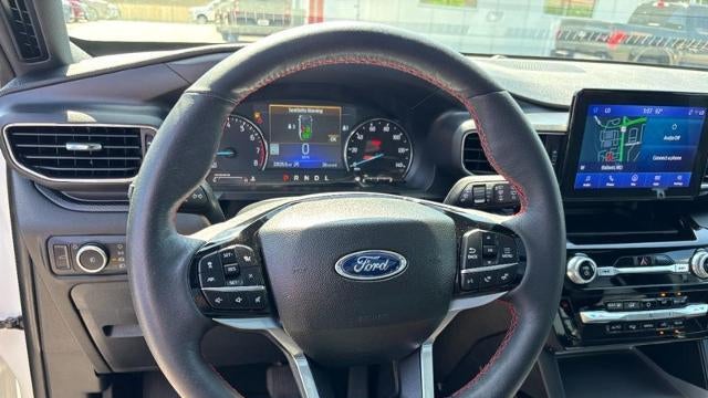 2024 Ford Explorer ST-Line