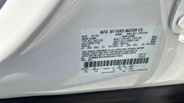 2024 Ford Explorer ST-Line