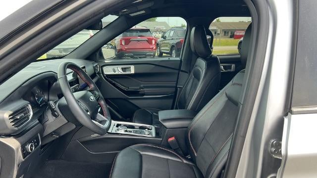 2024 Ford Explorer ST-Line