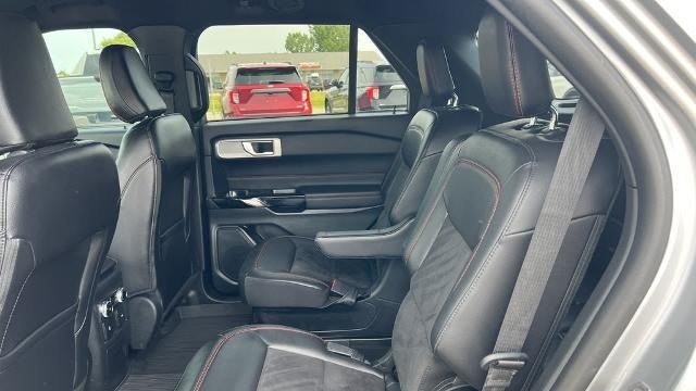 2024 Ford Explorer ST-Line