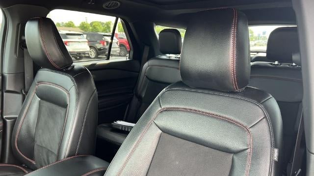 2024 Ford Explorer ST-Line