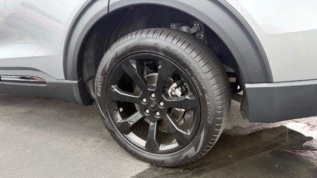 2024 Ford Explorer ST-Line
