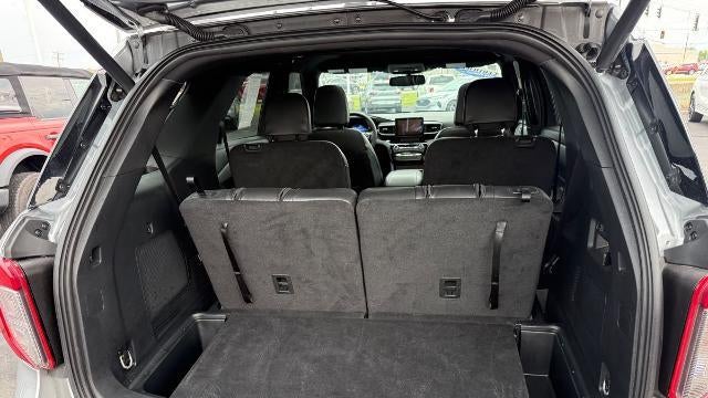2024 Ford Explorer ST-Line