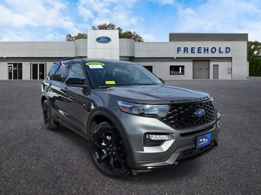 2024 Ford Explorer