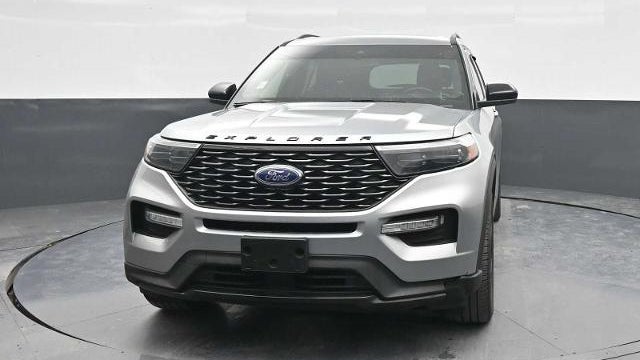 2024 Ford Explorer ST-Line