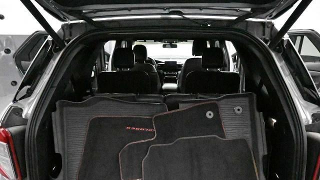 2024 Ford Explorer ST-Line