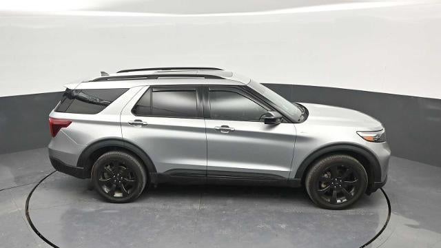 2024 Ford Explorer ST-Line