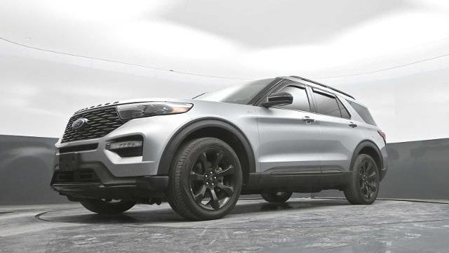 2024 Ford Explorer ST-Line