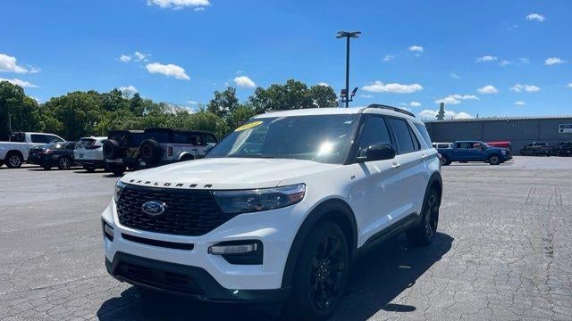 2024 Ford Explorer ST-Line