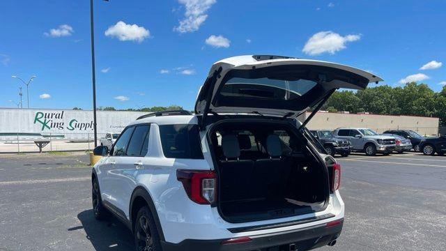 2024 Ford Explorer ST-Line