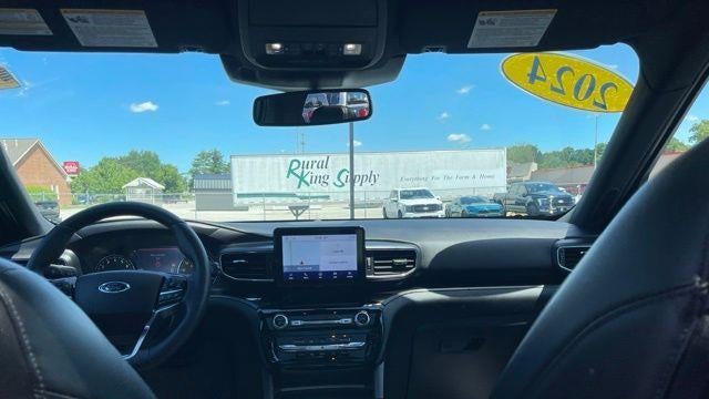 2024 Ford Explorer ST-Line