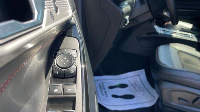 2024 Ford Explorer ST-Line