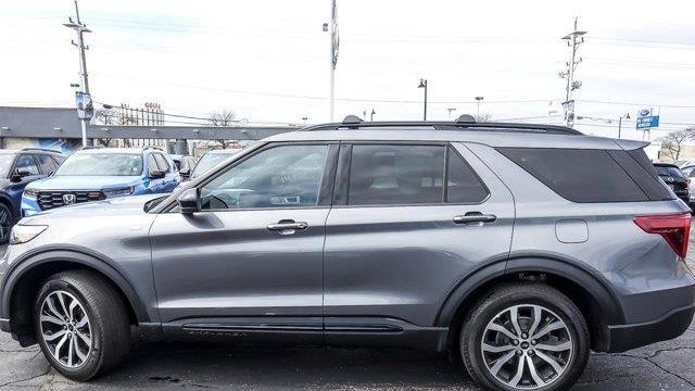 2023 Ford Explorer ST-Line