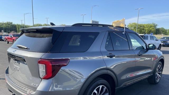 2023 Ford Explorer ST-Line