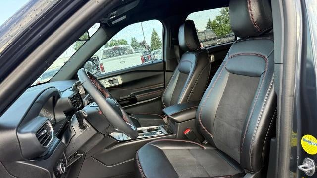 2024 Ford Explorer ST-Line