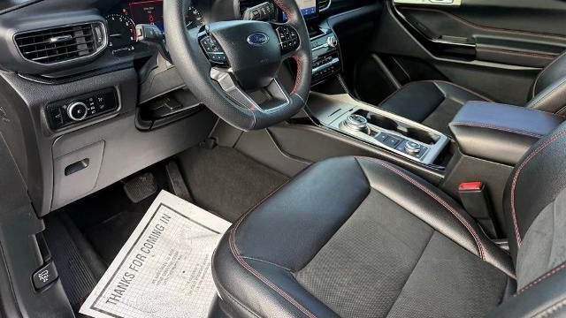2024 Ford Explorer ST-Line