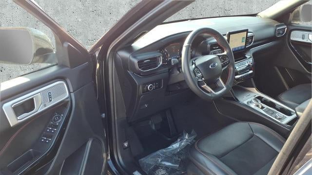 2024 Ford Explorer ST-Line