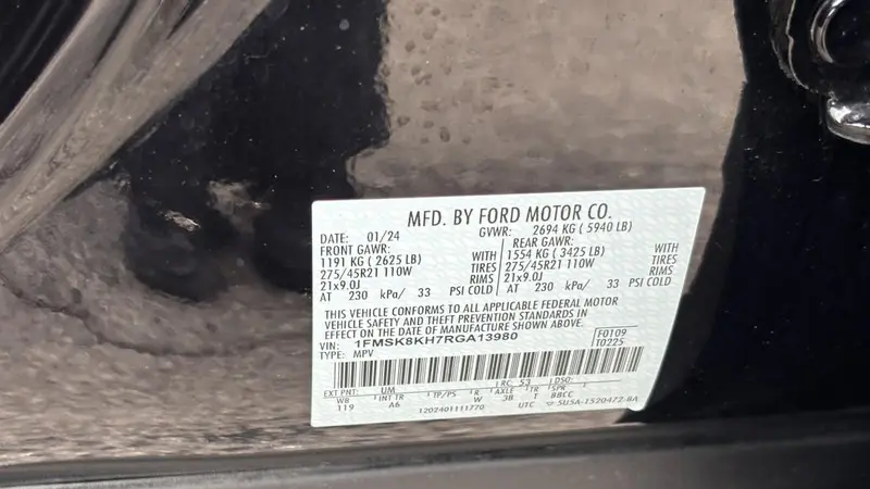 2024 Ford Explorer ST-Line