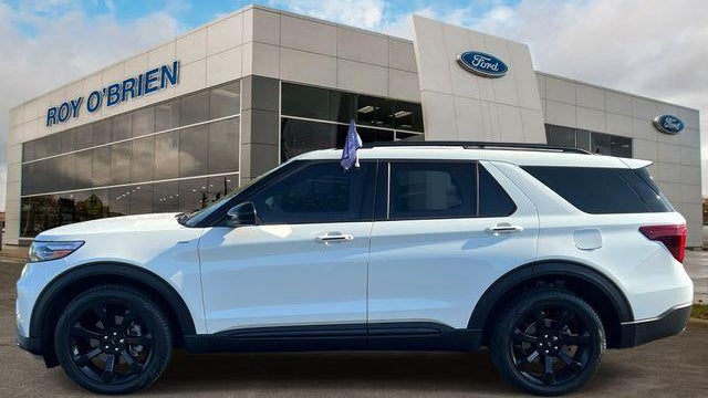 2024 Ford Explorer ST-Line