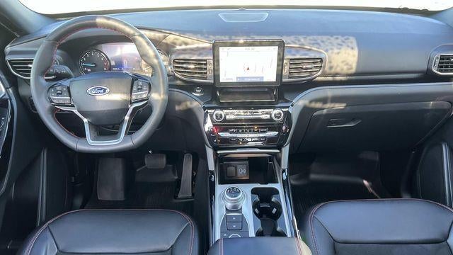 2024 Ford Explorer ST-Line