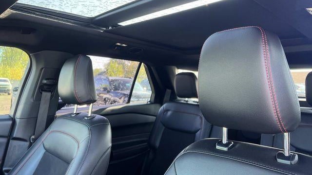 2024 Ford Explorer ST-Line