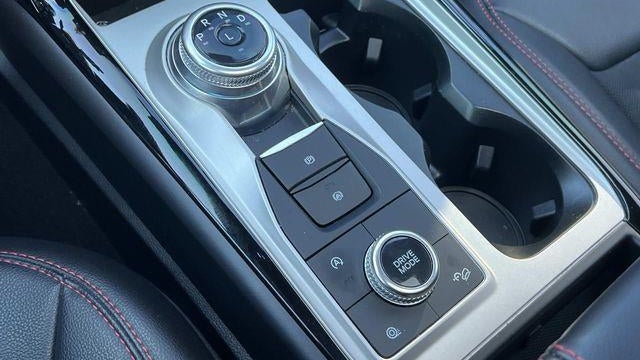 2024 Ford Explorer ST-Line