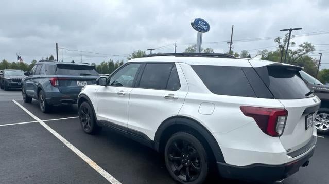 2024 Ford Explorer ST-Line