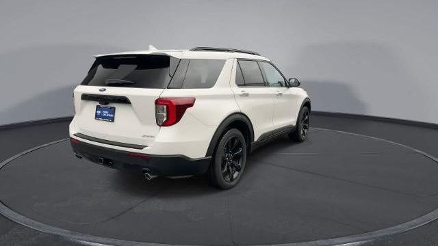 2024 Ford Explorer ST-Line