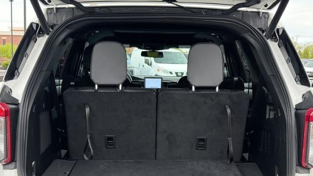 2024 Ford Explorer ST-Line