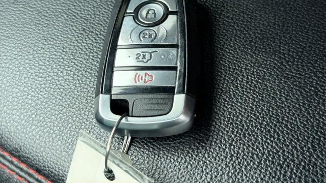 2024 Ford Explorer ST-Line