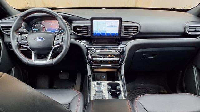 2024 Ford Explorer ST-Line