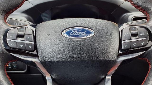 2024 Ford Explorer ST-Line
