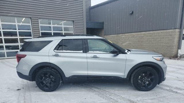2024 Ford Explorer ST-Line