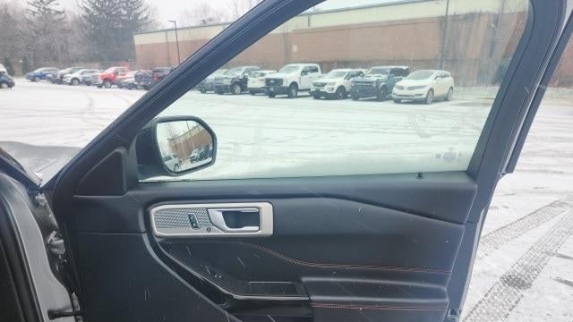 2024 Ford Explorer ST-Line