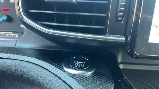 2024 Ford Explorer ST-Line