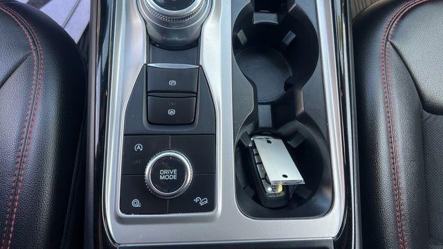 2024 Ford Explorer ST-Line