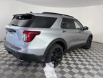 2022 Explorer Thumbnail 7