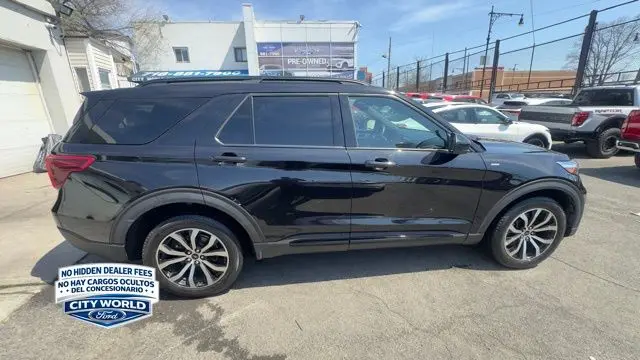 2023 Ford Explorer ST-Line
