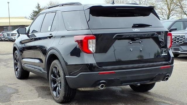 2023 Ford Explorer ST-Line