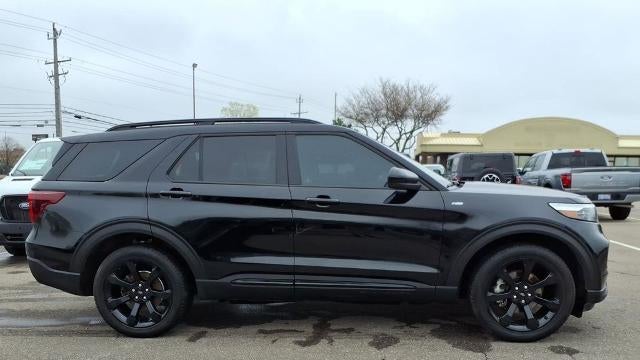 2023 Ford Explorer ST-Line