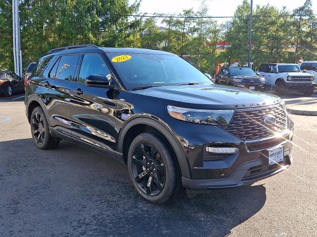 2023 Ford Explorer - $35,500