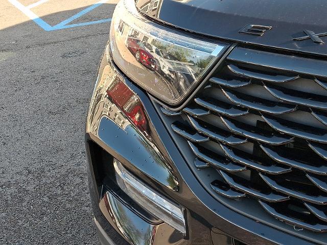 2023 Ford Explorer - $35,500