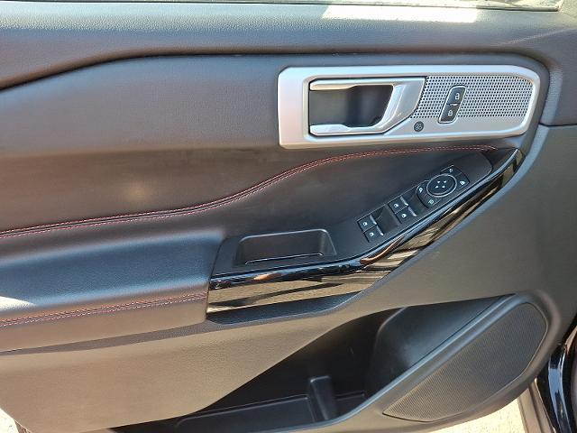 2023 Ford Explorer - $35,500