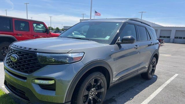 2023 Ford Explorer ST-Line