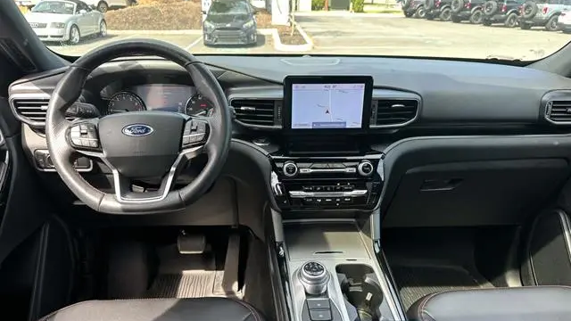 2023 Ford Explorer ST-Line