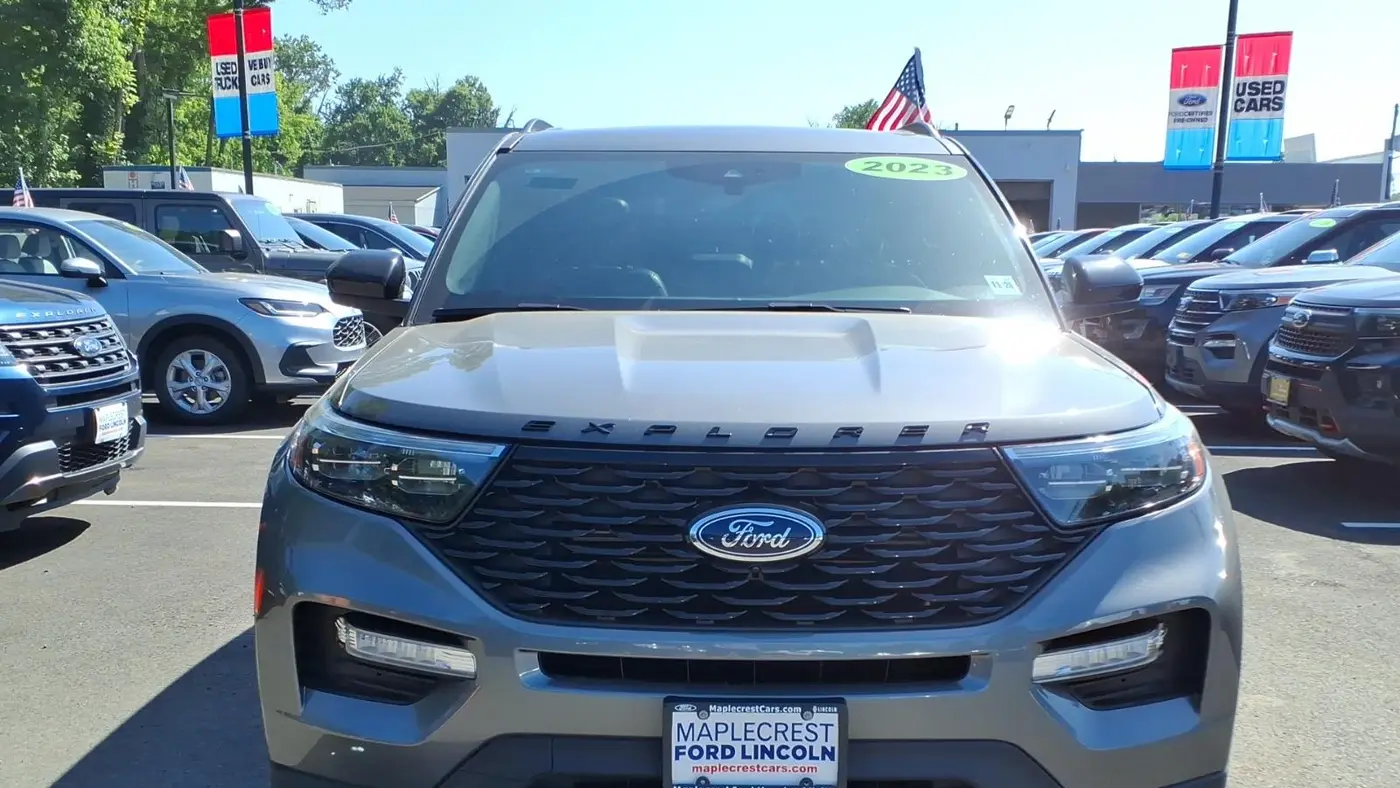 2023 Ford Explorer ST-Line